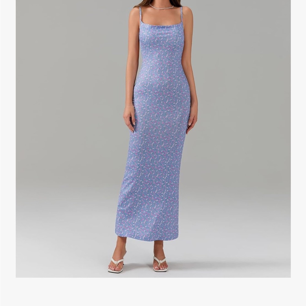 Elegant Blue Floral Maxi Dress